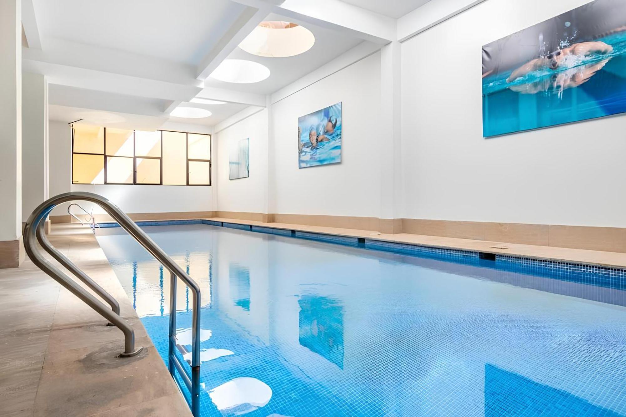 C-Appartement De Luxe Plein Centre De Gueliz Avec Piscine Parking Wifi Netflix Marrákes Kültér fotó